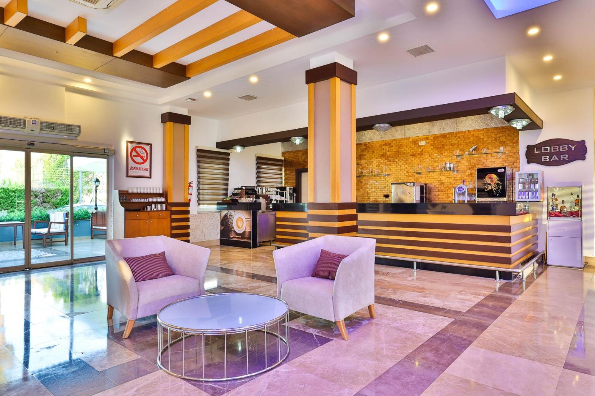 Crystal Aura Beach Resort & Spa Kemer Exterior foto