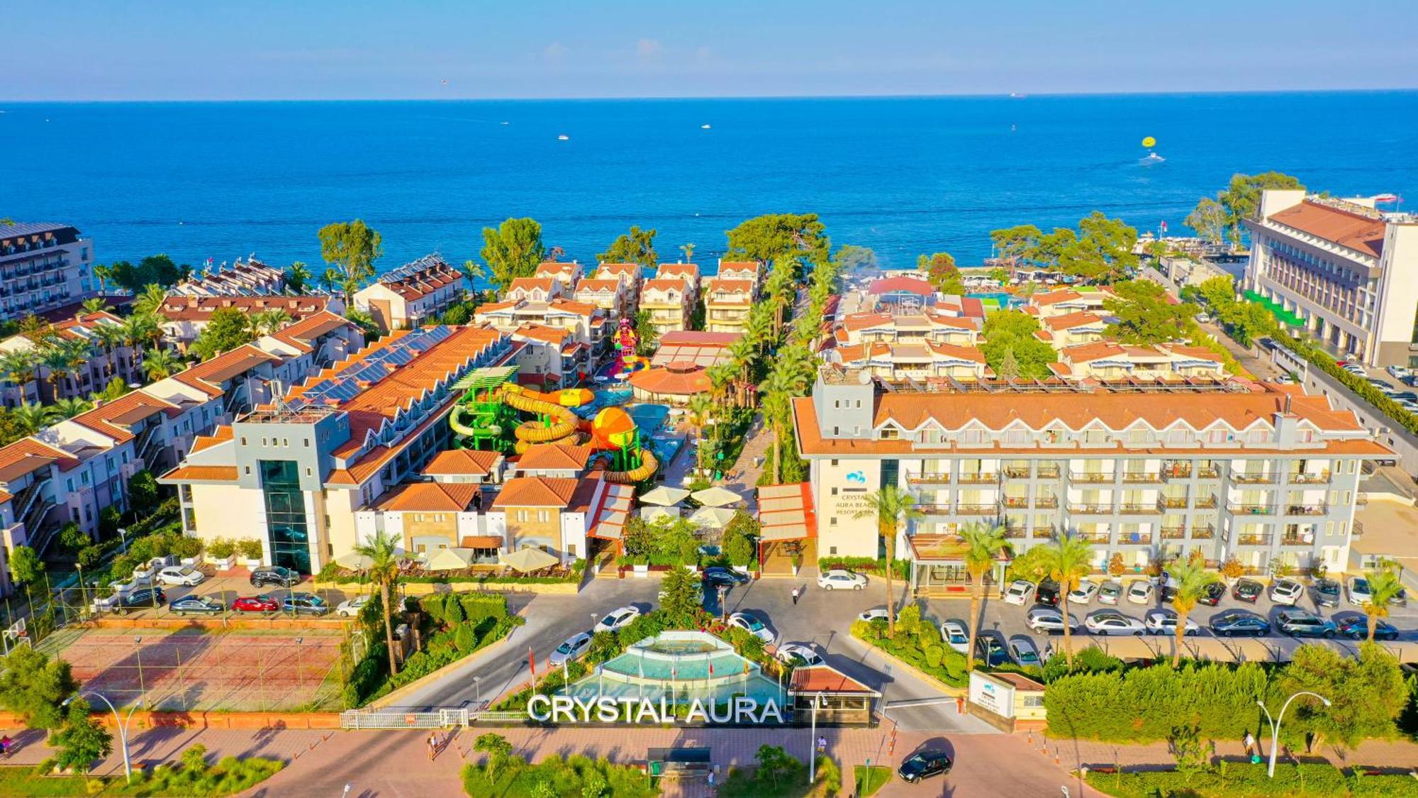 Crystal Aura Beach Resort & Spa Kemer Exterior foto