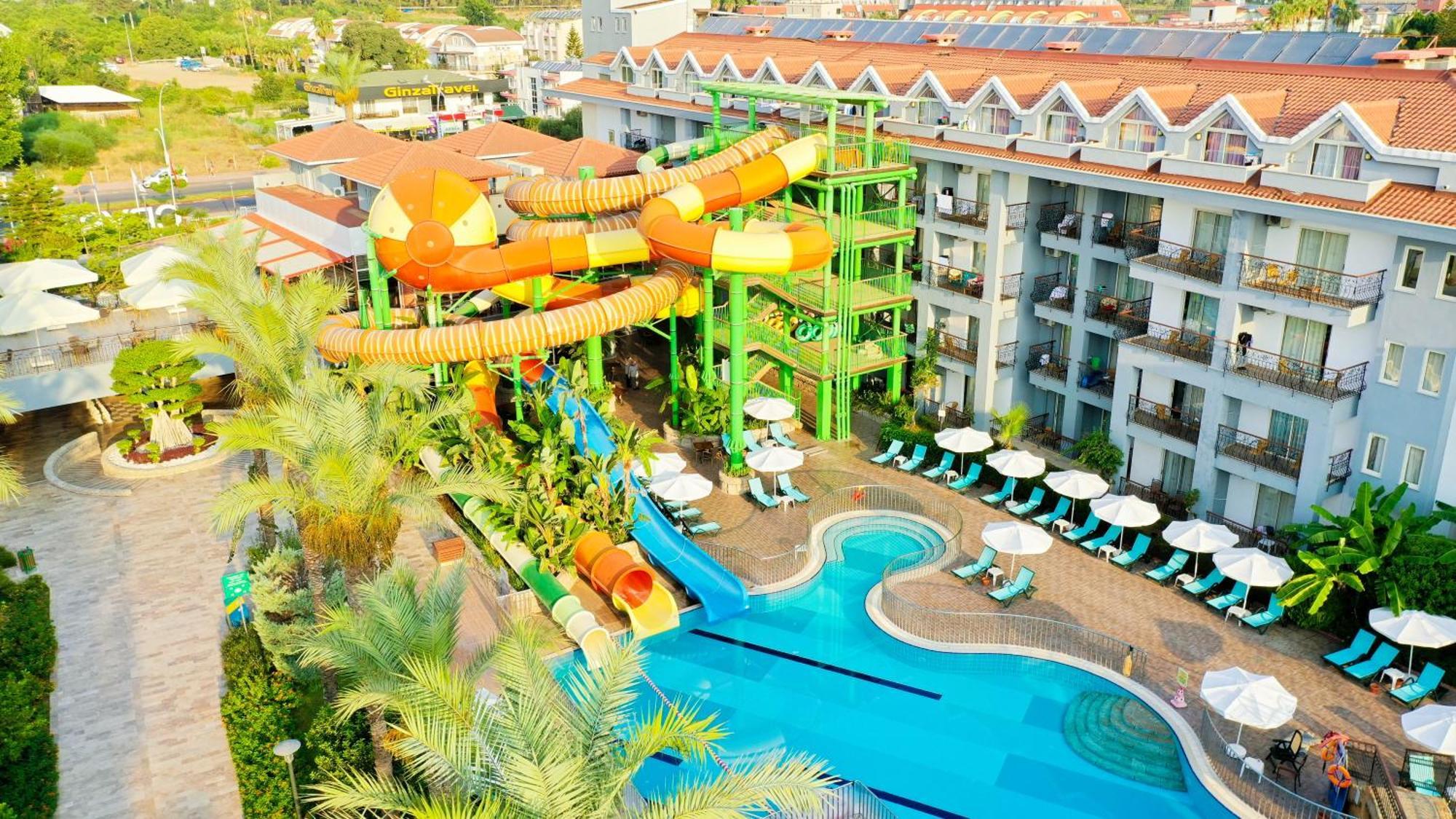 Crystal Aura Beach Resort & Spa Kemer Exterior foto