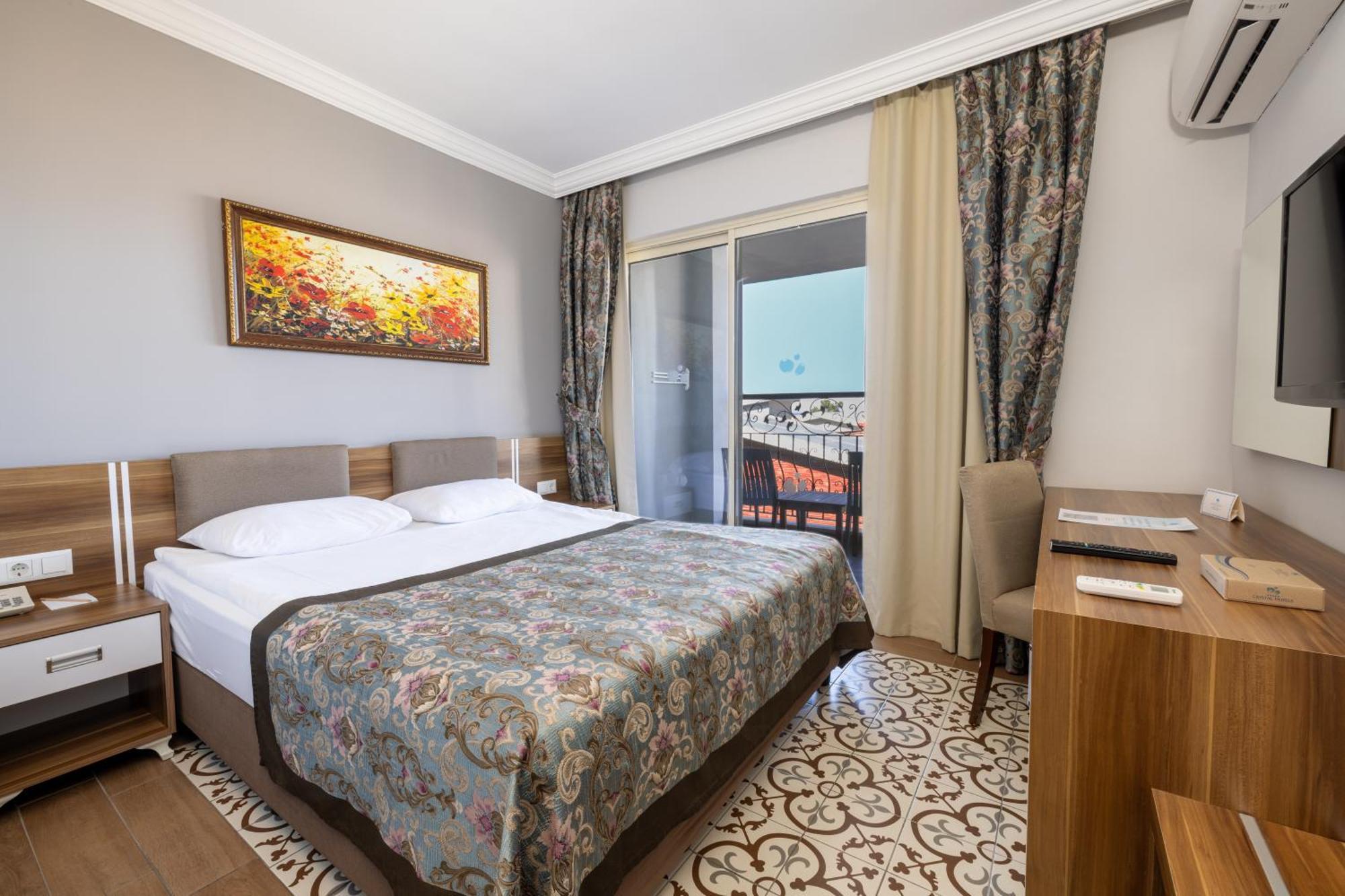 Crystal Aura Beach Resort & Spa Kemer Exterior foto
